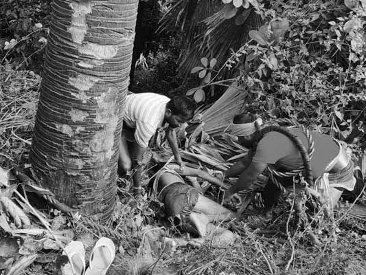 గీత కార్మికుడికి తీవ్రగాయాలు..!