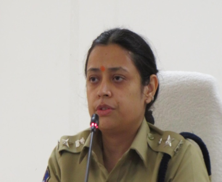 ఉద్యోగం కోసం వచ్చే వారికి పూర్తి రక్షణ కల్పిస్తాం: SP