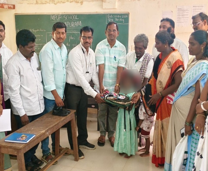 పీజీఆర్ఎస్‌లో అందిన సమస్యకు పరిష్కారం