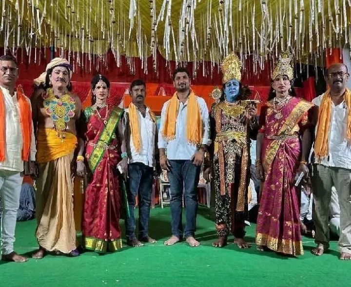 ఆకట్టుకున్న వీరబ్రహ్మేంద్రస్వామి నాటక ప్రదర్శన