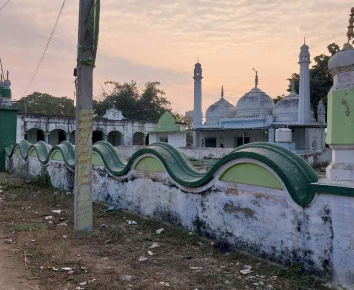 ‘మసీదులను రిజిస్ట్రేషన్ చేసుకోండి’