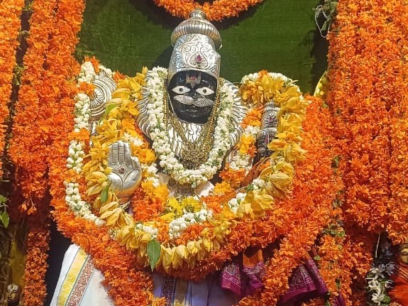 ‘భక్తితో పూజిస్తే అనుకున్న కోర్కెలు నెరవేరుతాయి’