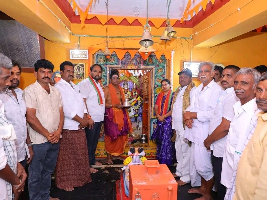 తిరునాళ్లలో పాల్గొన్న శోభారాణి జూలకంటి