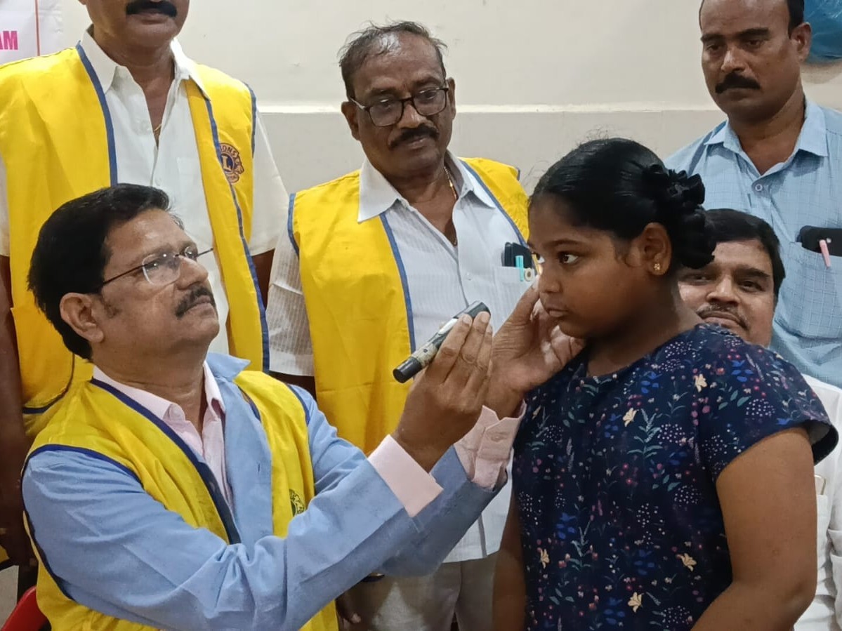 విజయవంతమైన ఉచిత నేత్ర వైద్య శిబిరం
