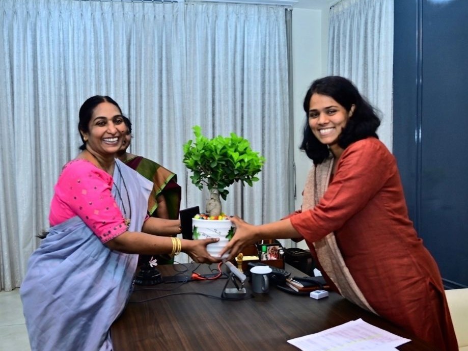 రాజమండ్రి డివిజనల్ అభివృద్ధి అధికారిగా రత్న కుమారి