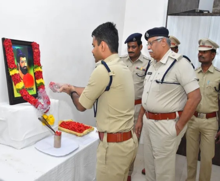 పట్టుదలకు ప్రతీక భగీరథుడు: ఎస్పీ