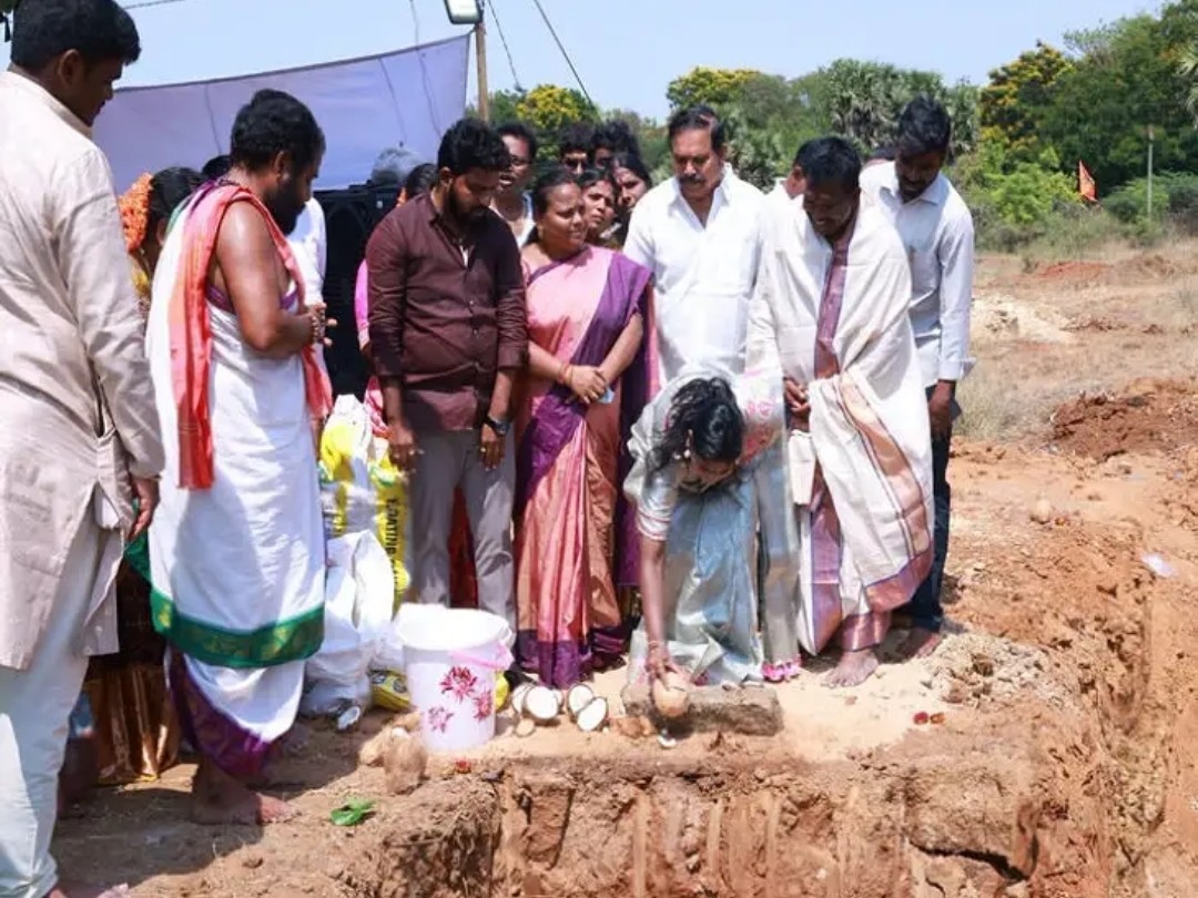 నియోజకవర్గంలో చకచకా అభివృద్ధి పనులు: ఎమ్మెల్యే