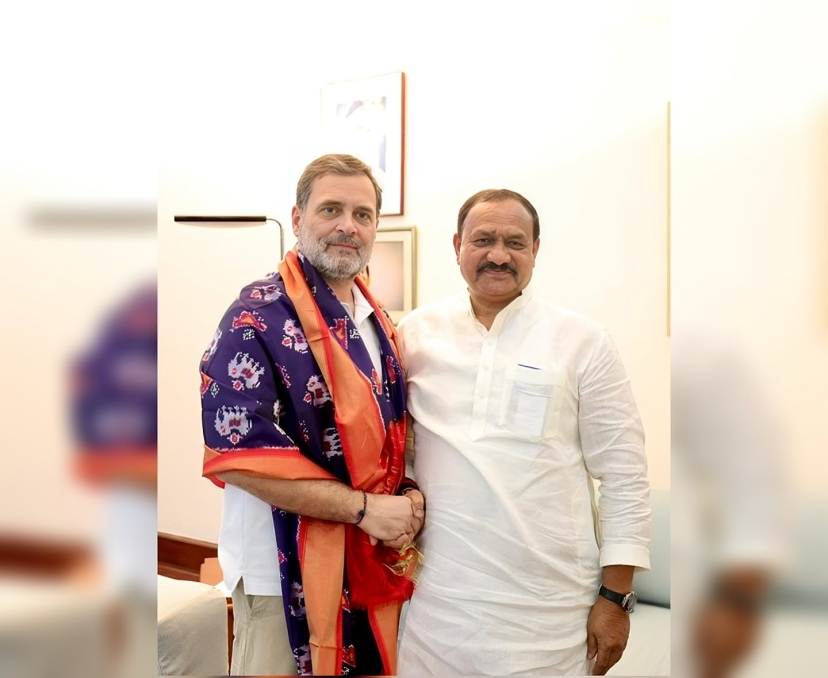 రాహుల్ గాంధీతో టీపీసీసీ చీఫ్ భేటీ
