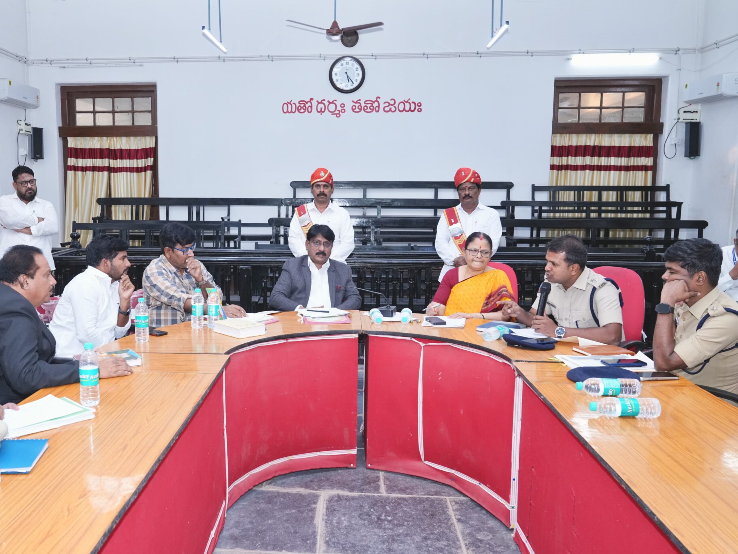 మే 9న లోక్ అదాలత్: జడ్జి ఇ.భీమారావు