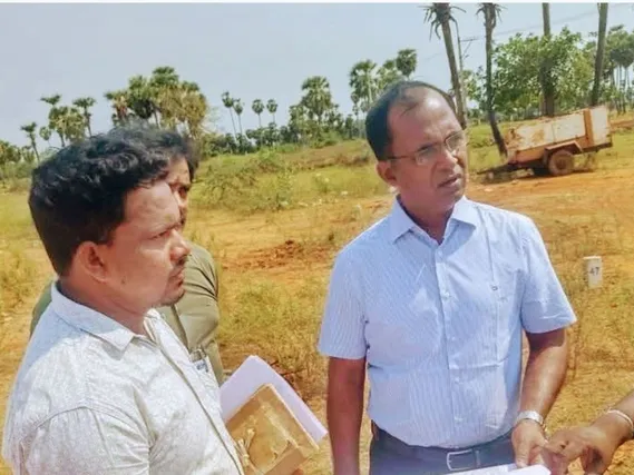 అక్రమ లేఅవుట్లపై విజిలెన్స్ అధికారుల దర్యాప్తు