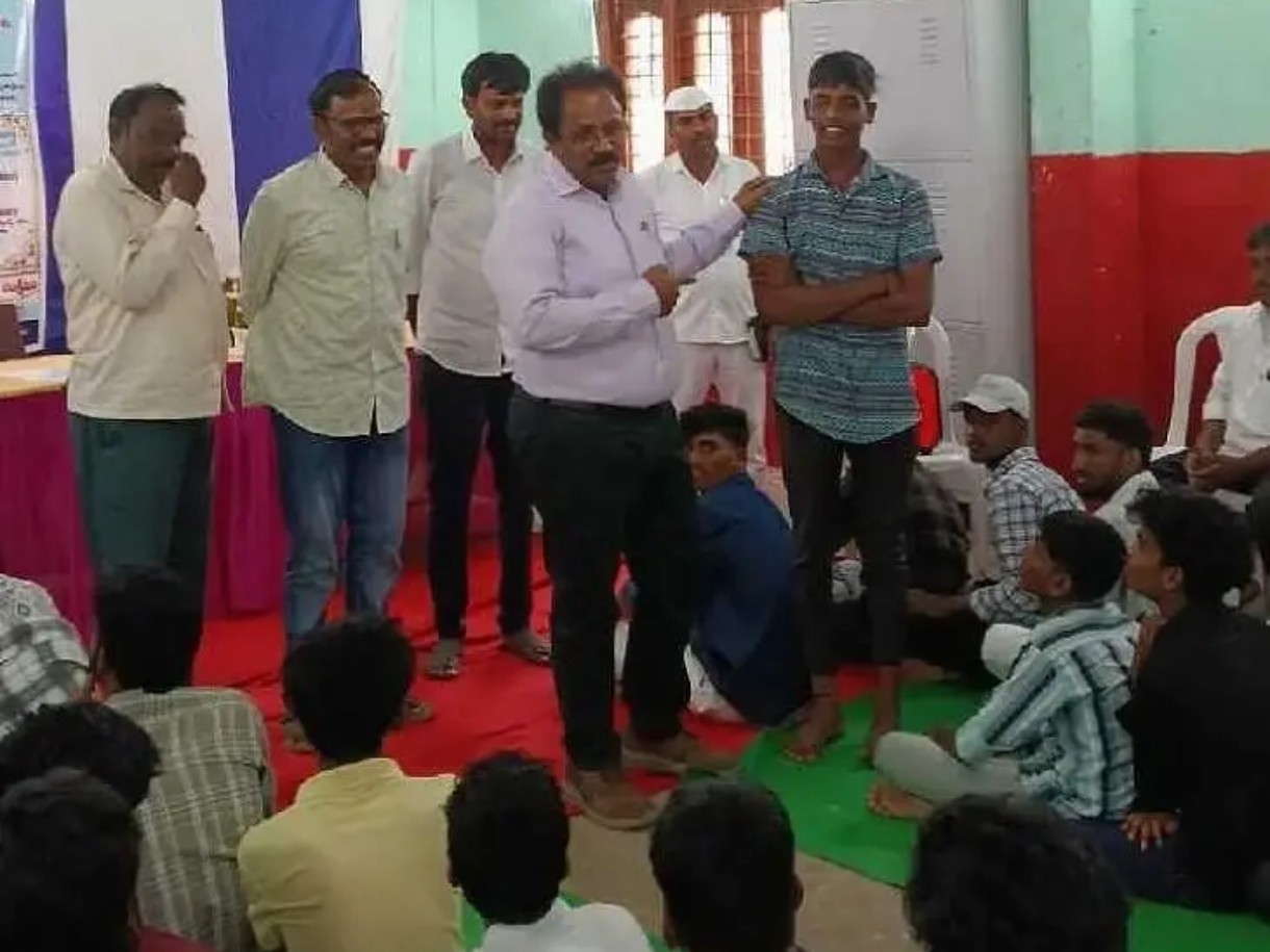 విద్యార్థి సంక్షేమంపై దృష్టి: అదనపు కలెక్టర్