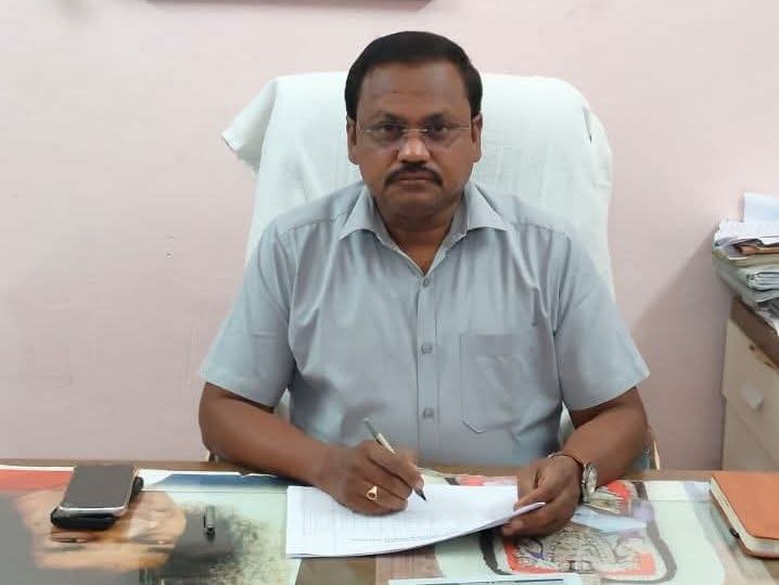 పుట్టపర్తి మున్సిపల్ కమిషనర్‌గా శ్రీనివాసులు