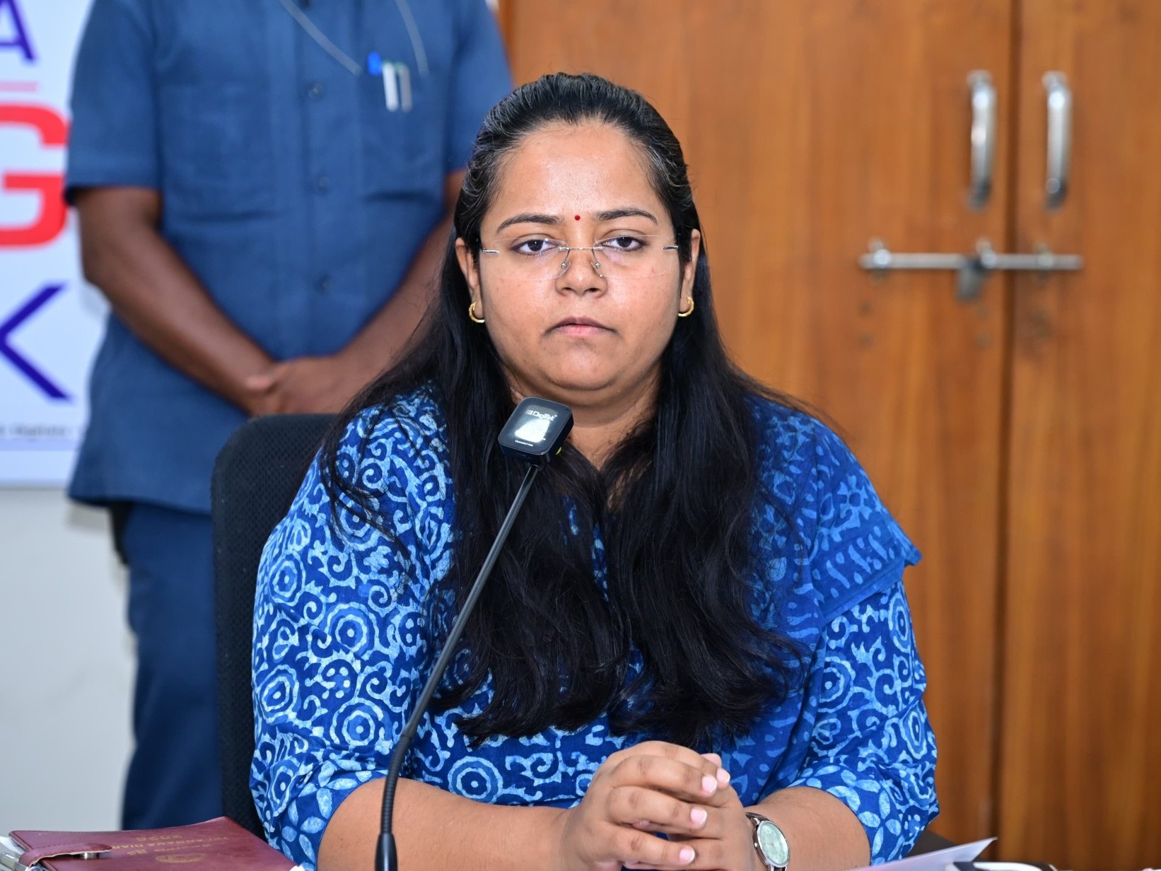 ఆర్టీసీ సమ్మెపై కలెక్టర్ ప్రతిమా సింగ్ సమీక్ష