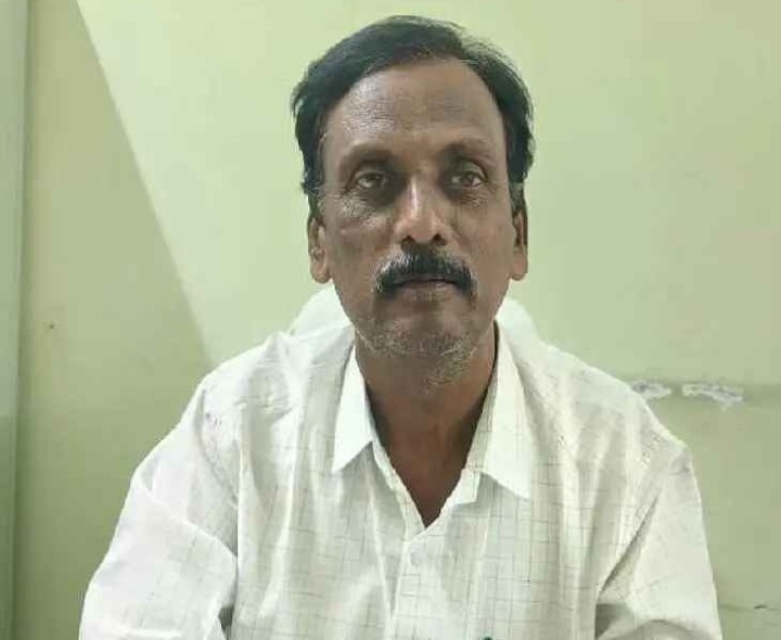 ప్రభుత్వ ఉద్యోగులకు ఉత్తమ అవార్డులు