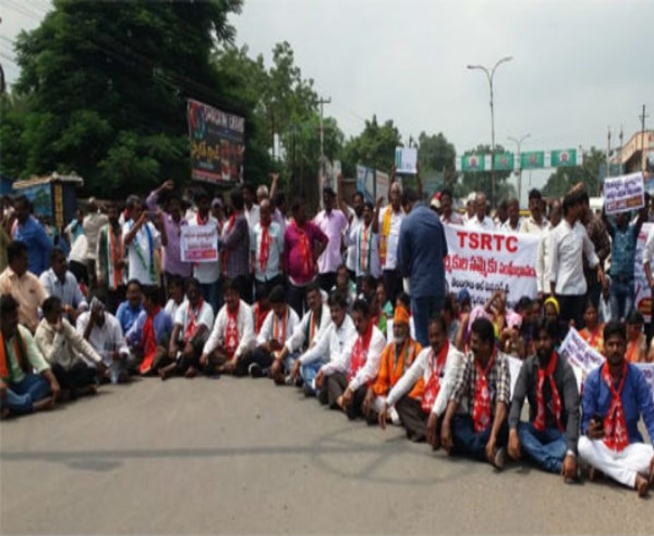 మూడవ రోజు ఆర్టీసీ కార్మికుల సమ్మె..