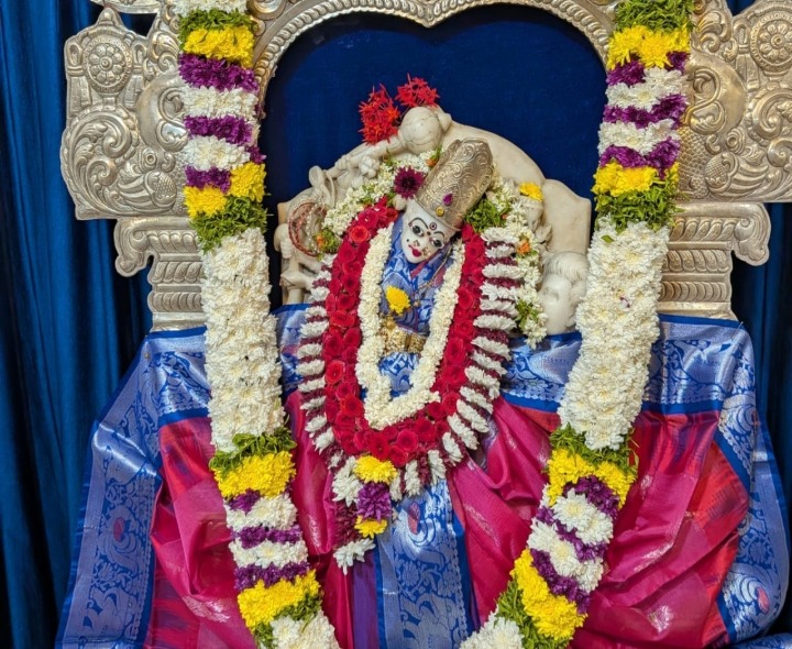 శ్రీ చముండేశ్వరి ఆలయంలో ప్రత్యేక పూజలు