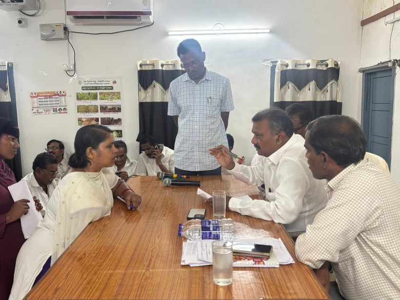 ప్రజా సమస్యల పరిష్కారమే ప్రభుత్వ ధ్యేయం: ఎమ్మెల్యే