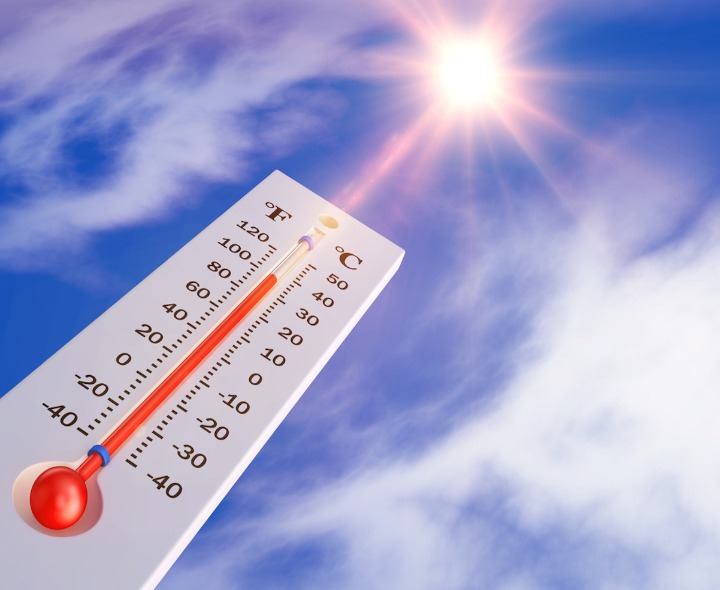 తెనాలిలో పెరుగుతున్న ఎండ తాకిడి