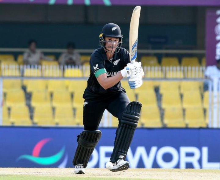 స్టార్ క్రికెట‌ర్ సంచ‌ల‌న నిర్ణ‌యం