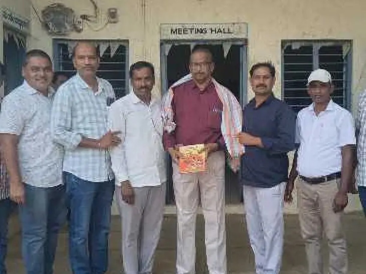 నూతన ఎంఈవోగా బాధ్యతలు స్వీకరణ