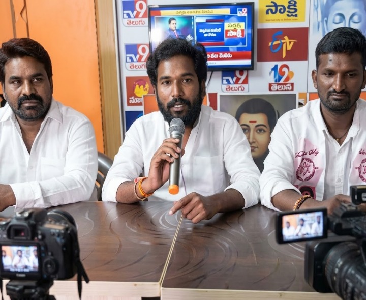 ఆర్టీసీ సమ్మెకు జనసేన మద్దతు