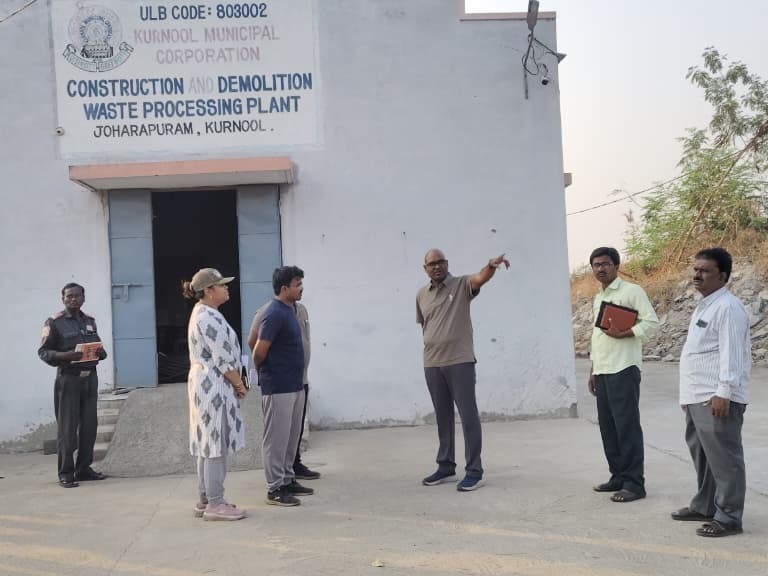 పారిశుద్ధ్య పనులు పక్కగా చేపట్టాలి: కమిషనర్