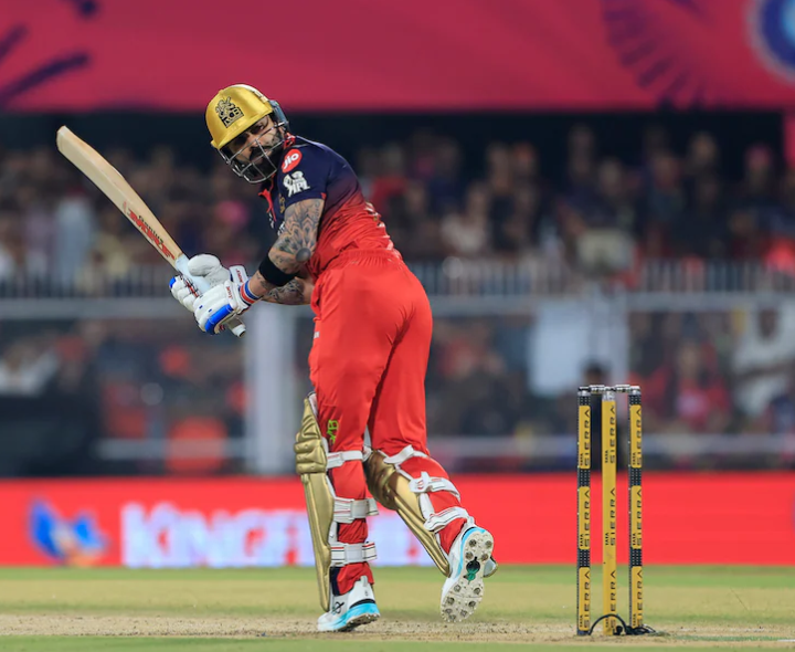 IPL: పది ఓవర్లకు RCB స్కోర్ ఎంతంటే?