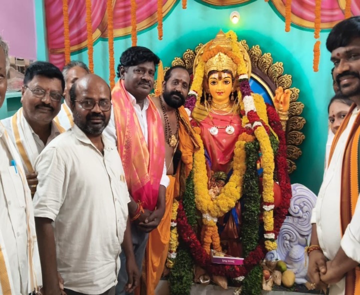 ఘనంగా కొత్త మహాలక్ష్మి అమ్మవారి విగ్రహ ప్రతిష్ట