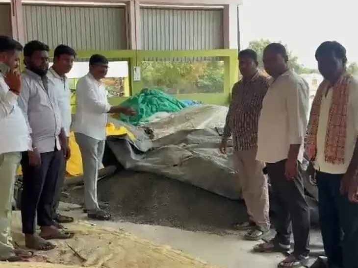 పొద్దుతిరుగుడు కొనకుంటే ఆందోళన.. BRS హెచ్చరిక