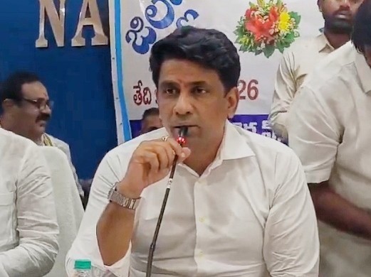 ‘నియోజకవర్గంలో అభివృద్ధి పనులు మరింత వేగవంతం కావాలి’