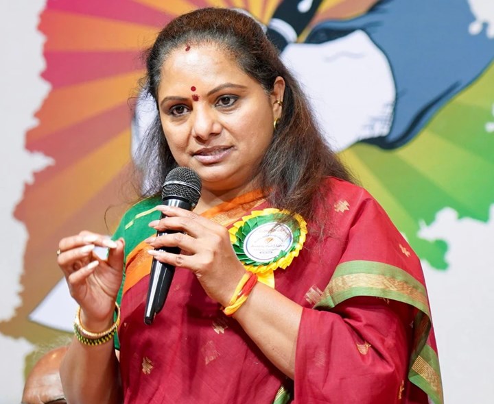 కవిత కొత్త పార్టీ ప్రకటన.. 34 రకాల వంటకాలు