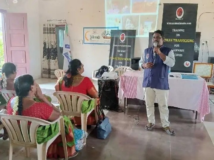 ‘అనుమానిత వ్యక్తులపై నిఘా ఉంచాలి’