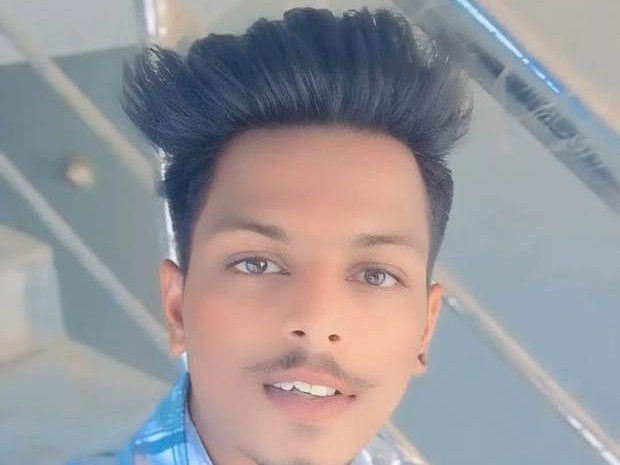 స్నేహితుని దారుణ హత్య చేసిన తోటి స్నేహితులు