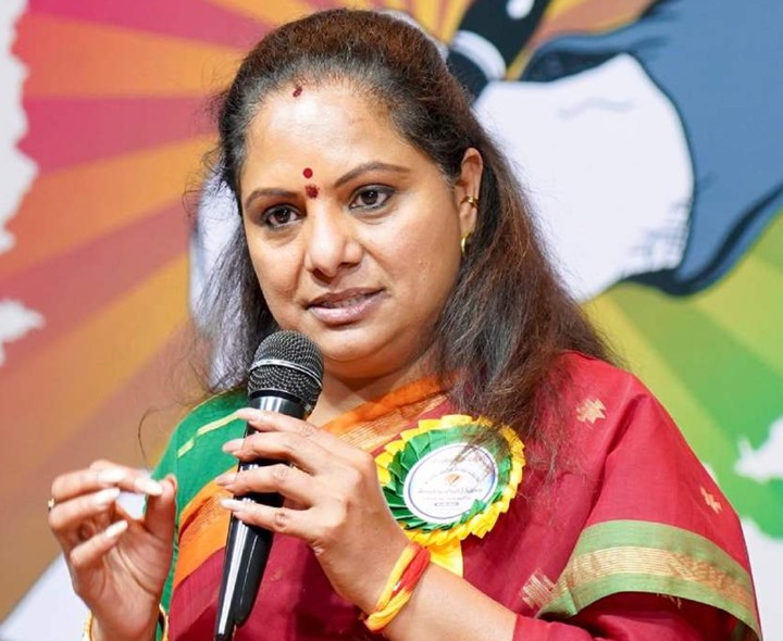 రాష్ట్రంలో కర్కోటక పాలన: కవిత