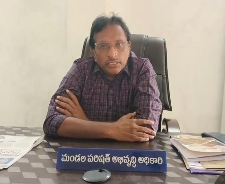 కొయ్యూరులో లబ్ధిదారులు సహకరించాలి: MPDO