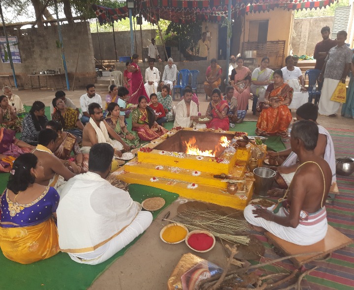 గంగాభవాని ఆలయంలో చండీ హోమం