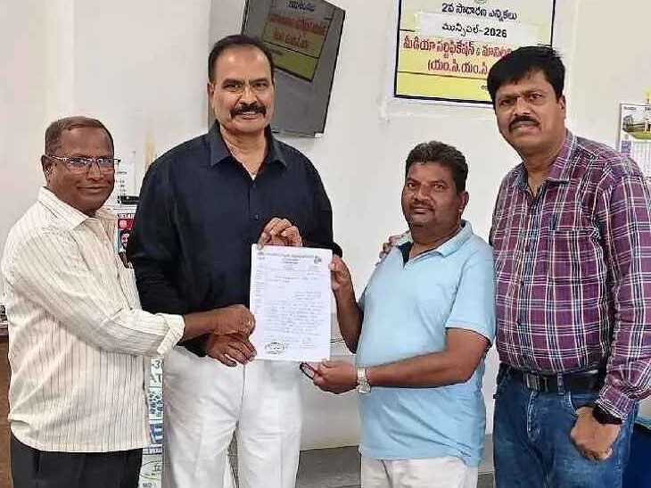 జర్నలిస్టులకు అక్రిడేషన్ కార్డులపై వినతి