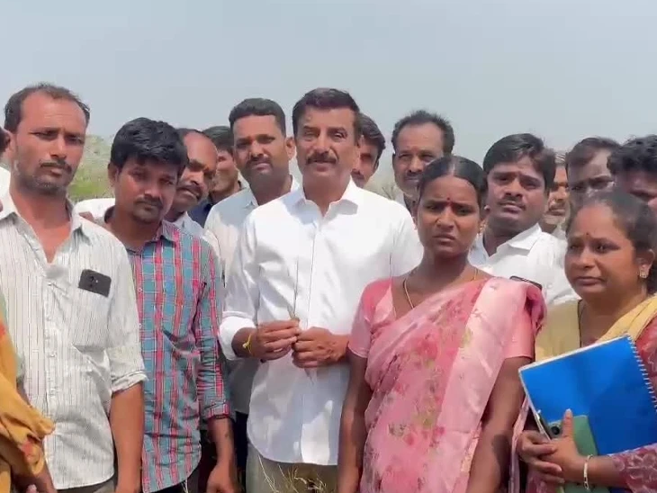 నష్టపోయిన రైతులను ఆదుకోవాలి: దుబ్బాక MLA