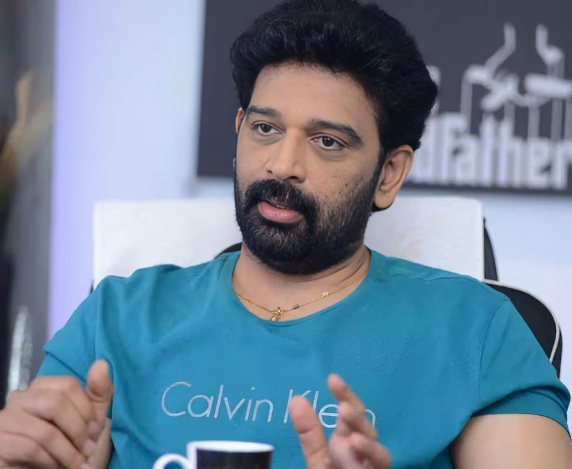 నాగార్జున లేకుంటే RGV కెరీర్ ముగిసేది: జేడీ