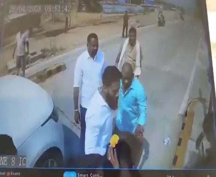 టోల్ సిబ్బందిపై ఎమ్మెల్యే అనుచరుల దాడి