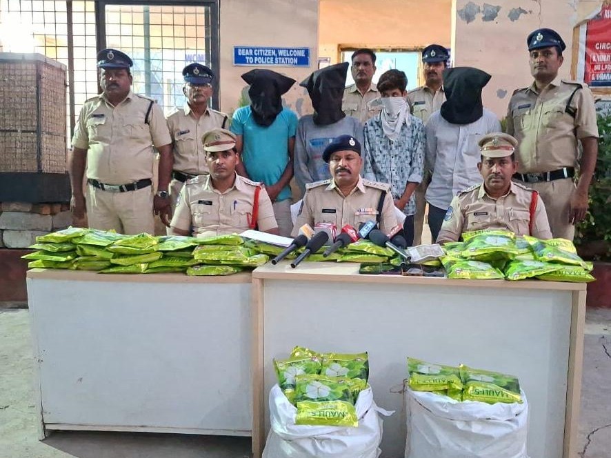 ‘లైసెన్సు దుకాణాల నుంచి విత్తనాలు కొనుగోలు చేయాలి’