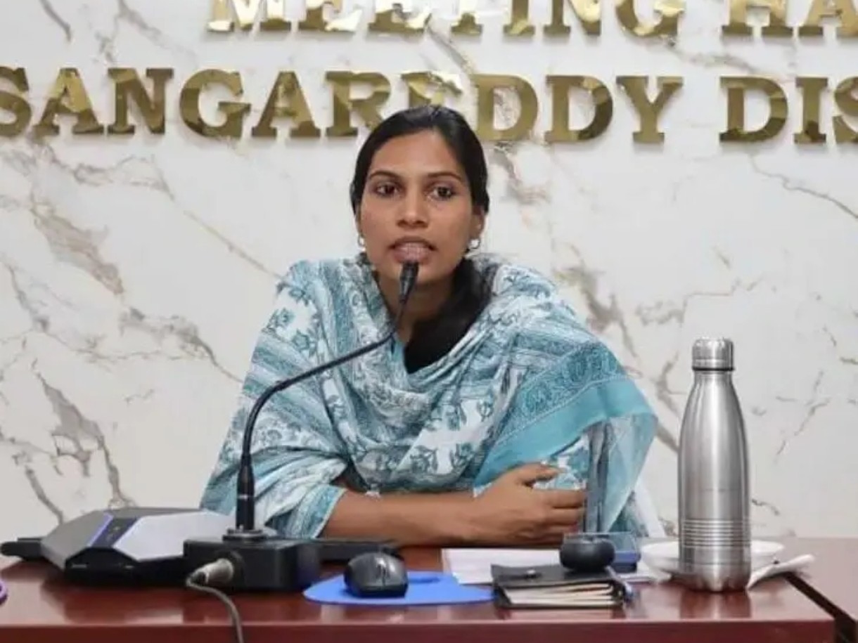 సంగారెడ్డి జిల్లా కలెక్టర్ ప్రావీణ్య బదిలీ