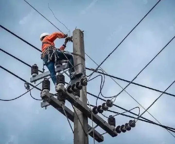 వేసవి వేళ విద్యుత్ సరఫరాలో అంతరాయం!