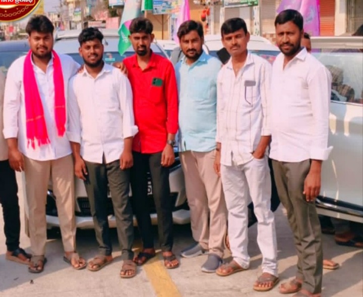 పిల్లుట్ల రఘు బీఆర్ఎస్‌లో చేరికకు భారీ స్పందన