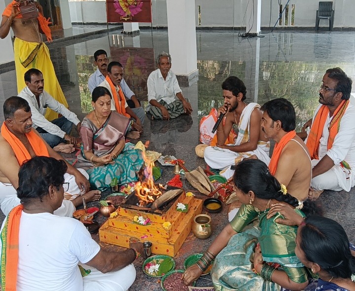 వీరబ్రహ్మేంద్రస్వామి ఆలయంలో ఆరాధనోత్సవం