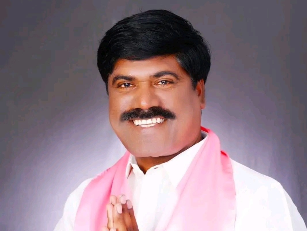 ఆవిర్భావ దినోత్సవ ఘనంగా నిర్వహించాలి: మాజీ ఎమ్మెల్యే