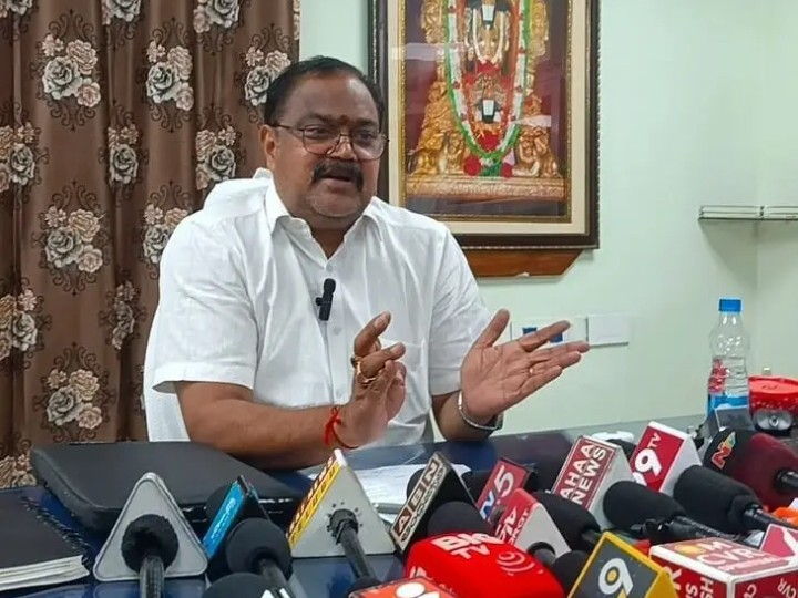 భక్తులకు అసౌకర్యం కలగకుండా ఏర్పాట్లు: EO