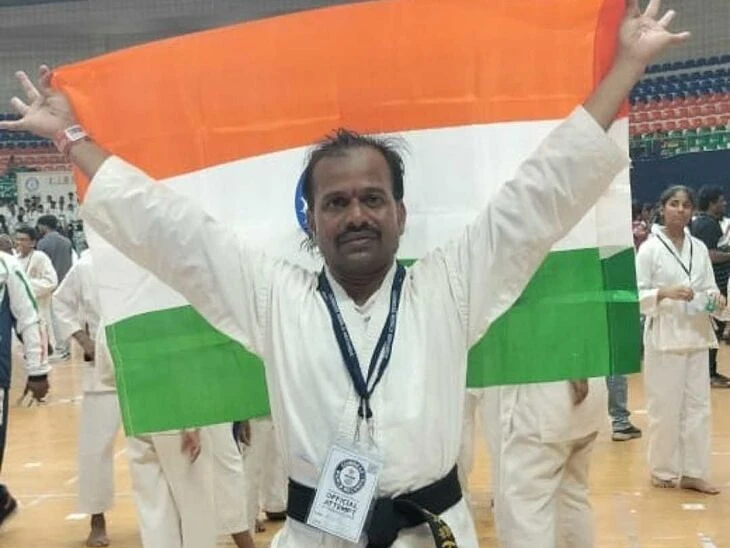 తోపనపల్లి వాసి గిన్నిస్ రికార్డ్