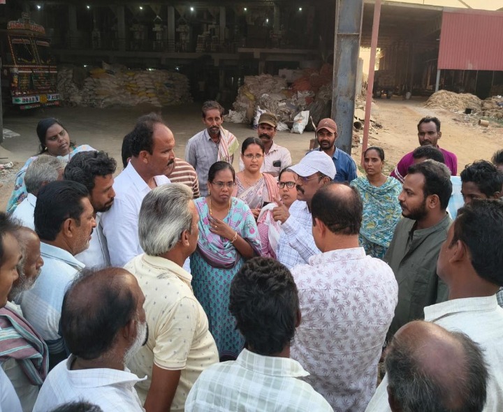 రైస్ మిల్లును ఆకస్మికంగా తనిఖీ చేసిన ఆర్డీవో