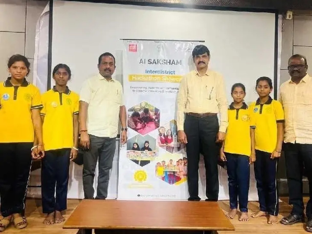 AI హ్యాకథాన్‌లో సిద్దిపేట విద్యార్థుల సత్తా